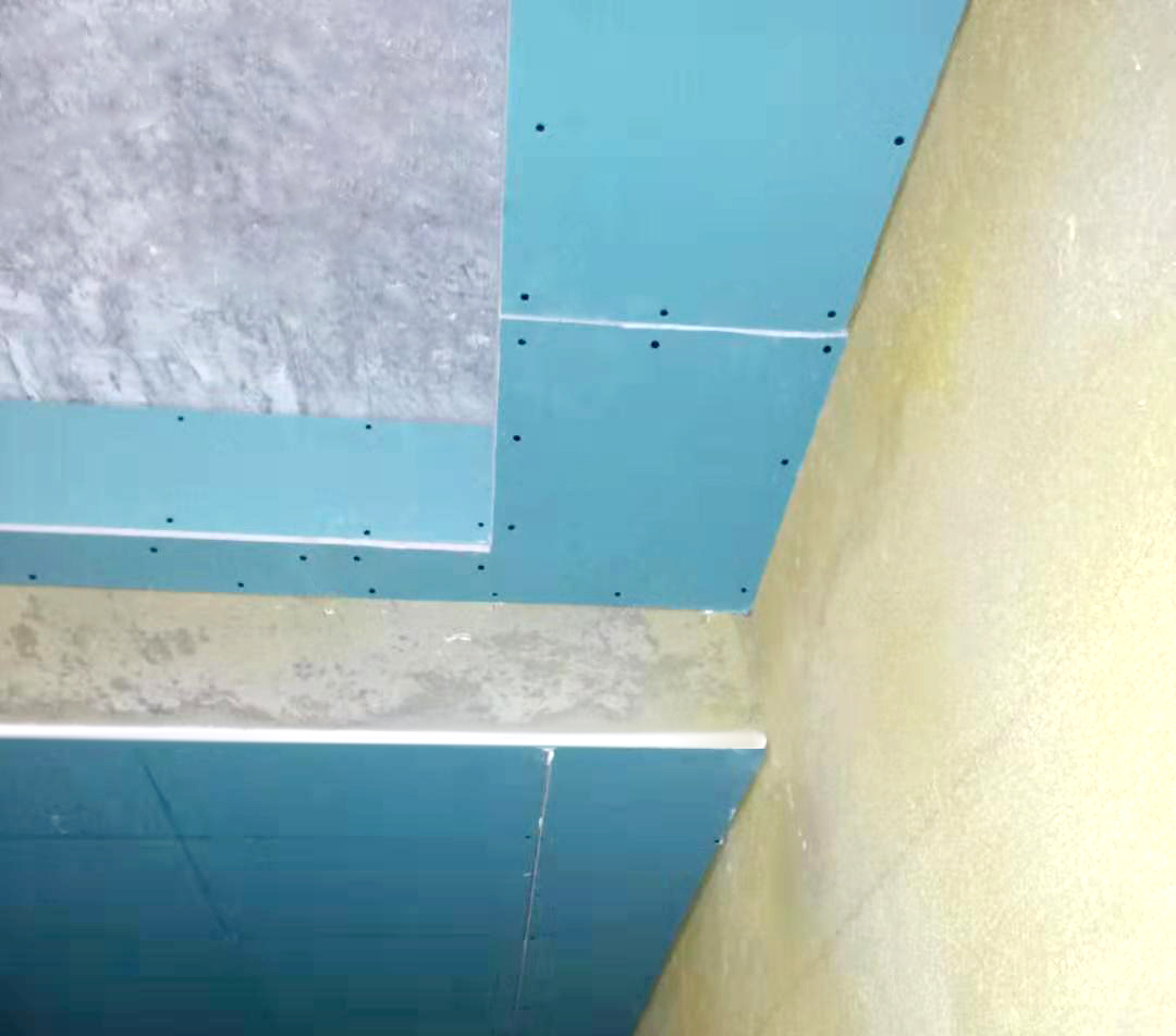 几种龙骨材质及优缺点分析