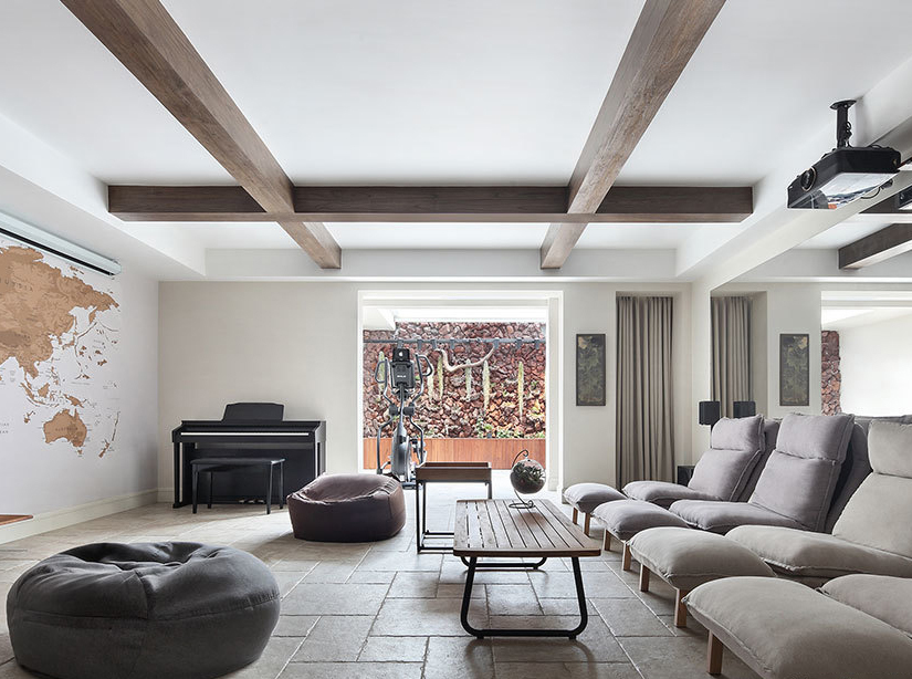 5层大别墅里生活是什么体验？